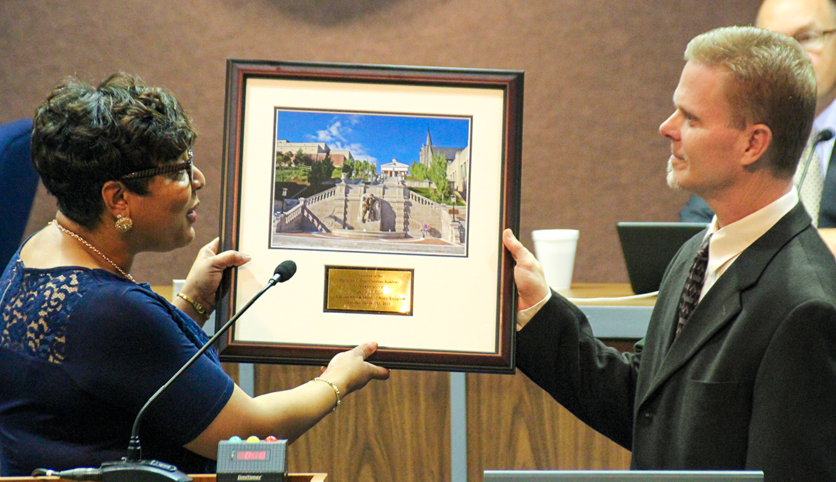 Hacksaw Ridge Desmond Doss Honored Plaque Award